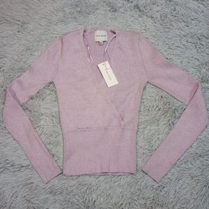 Pink Rose Shirt‎ Womens XS Fresh Lilac Purple Sparkly Long Sleeve V Neck